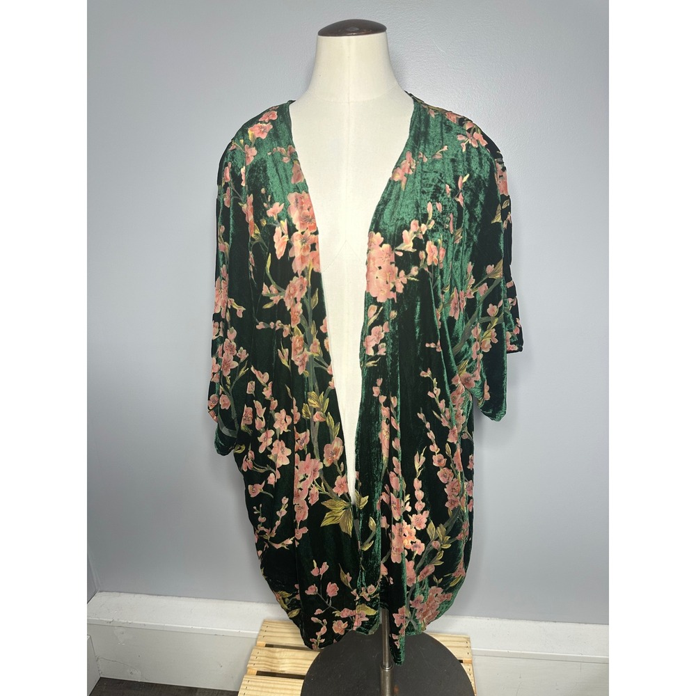 Davi & Dani Green Velvet Floral Kimono Cardigan Pink Cherry Blossom Small